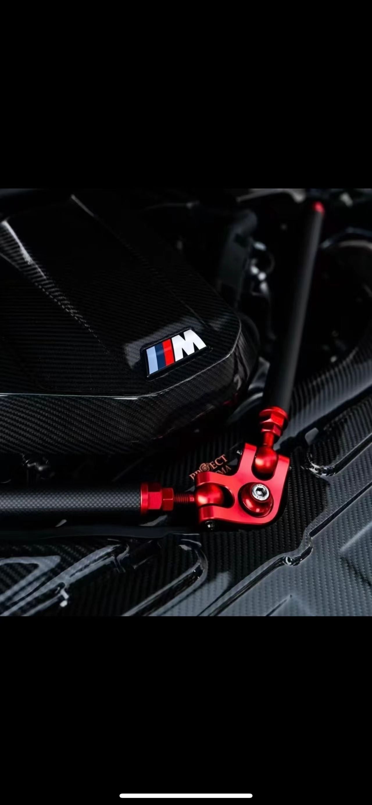 G8X M3/M4 carbon strutbar with engine bolts