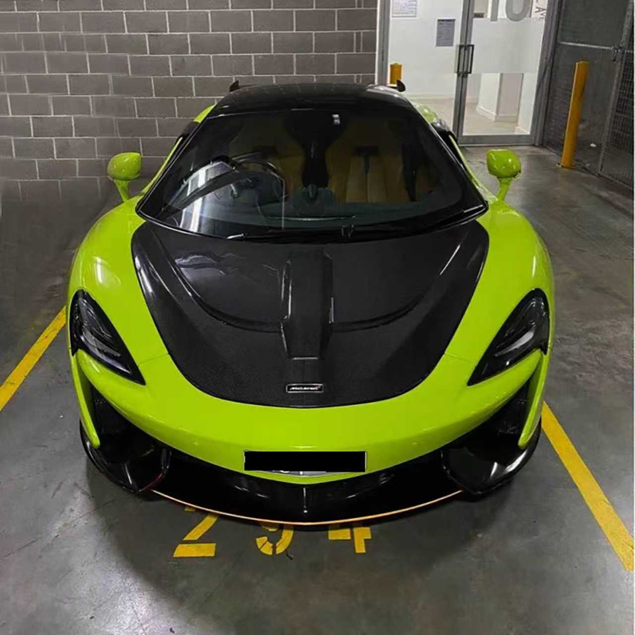 Mclaren 600LT dry carbon hood
