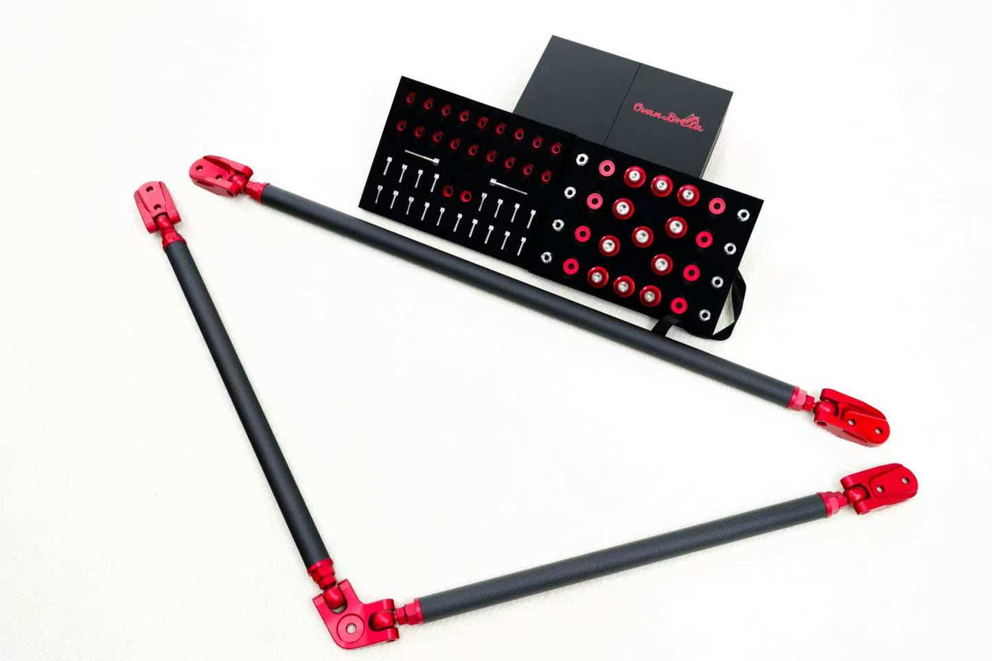 G8X M3/M4 carbon strutbar with engine bolts