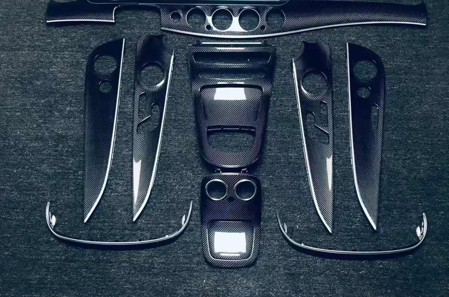 E63/S AMG W213 LHD carbon interior
