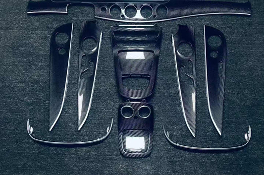 E63/S AMG W213 LHD carbon interior